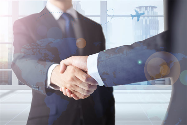 王毅：中俄永不為敵，對企業(yè)戰(zhàn)略管理有何啟示？